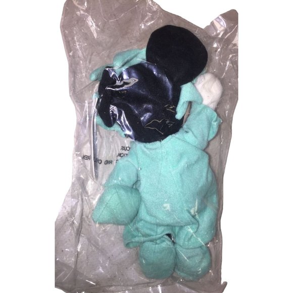 DISNEY STORE Liberty Minnie Mouse Bean Bag Plush Toy - New in sealed Bag with Ta - Picture 4 of 4